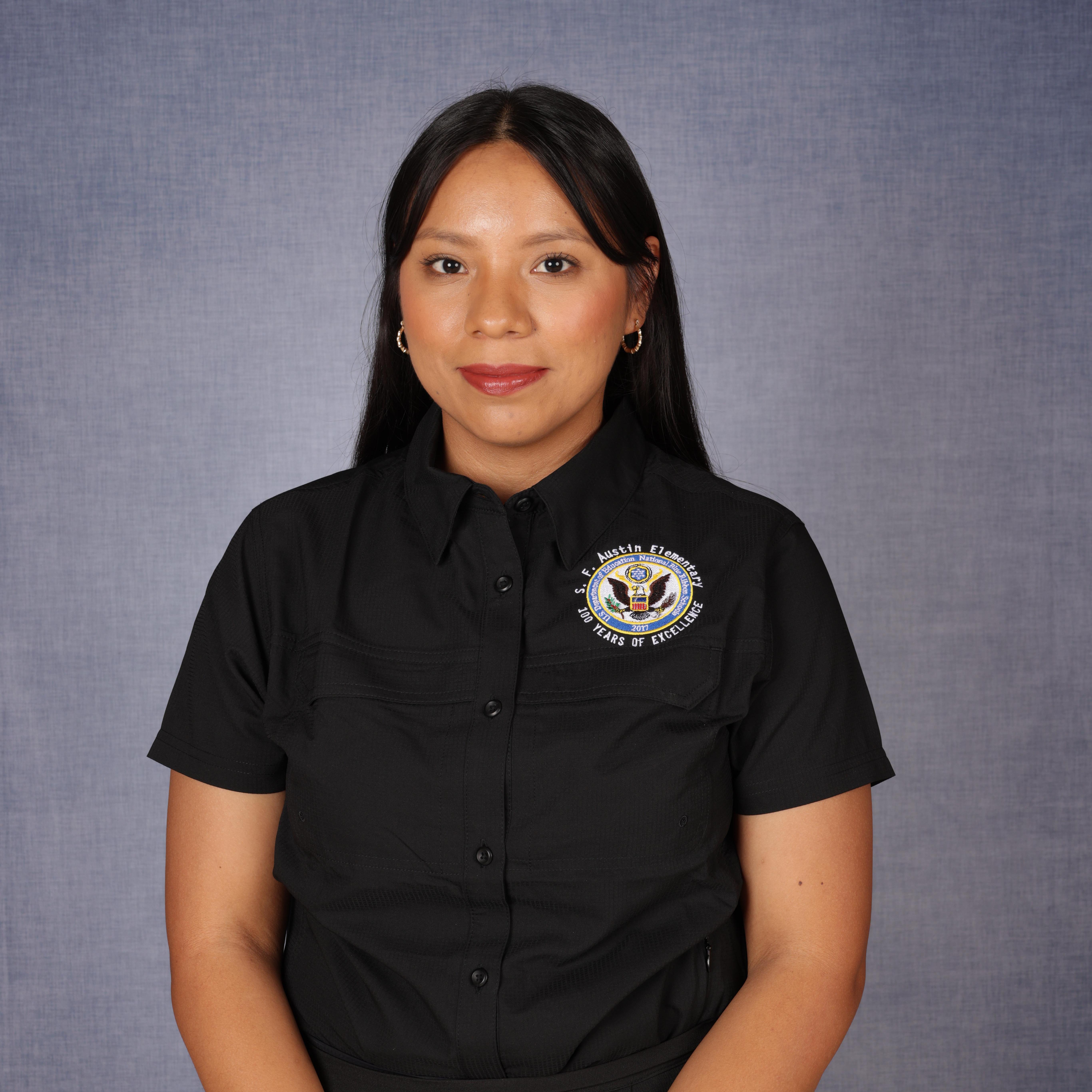 MayraCanada's Profile Photo