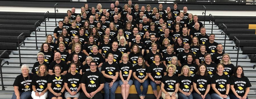Staff and Faculty group picture for the first day of school.