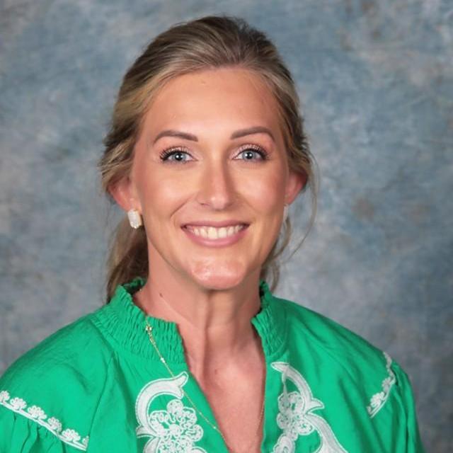 EmilyYoung's Profile Photo