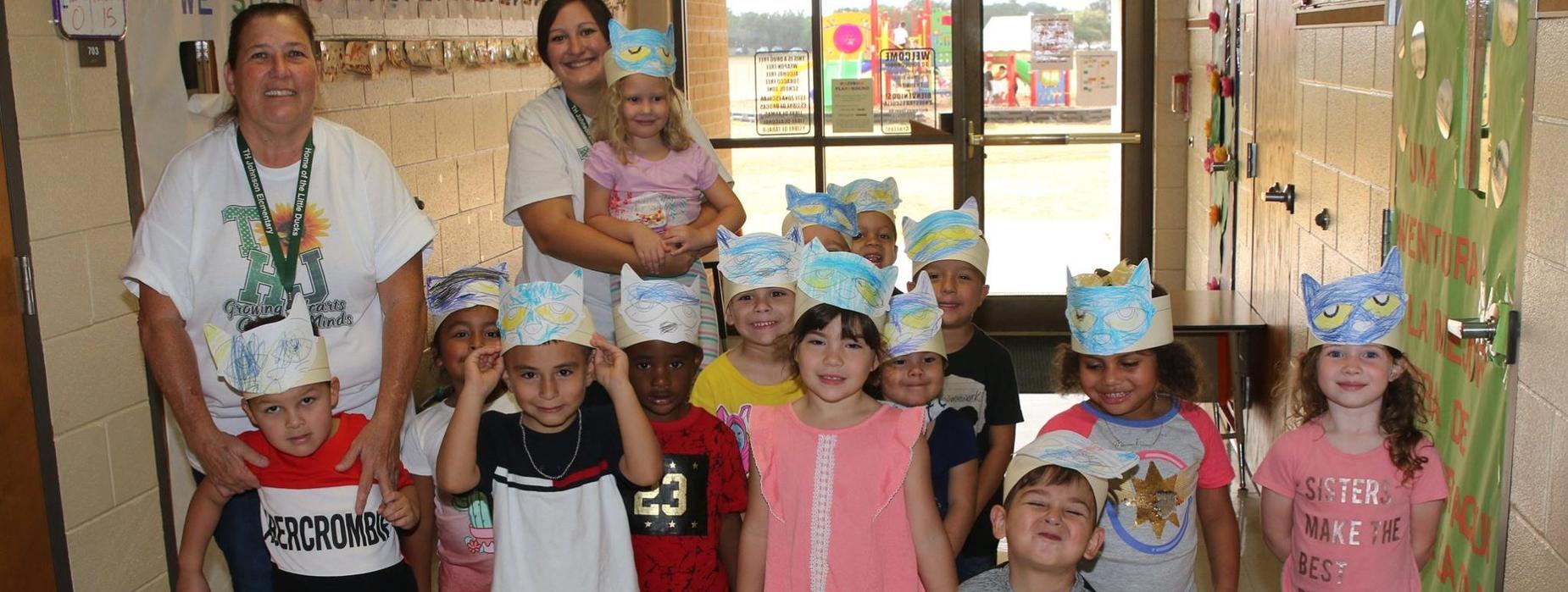 Pete the cat hunt in PreK