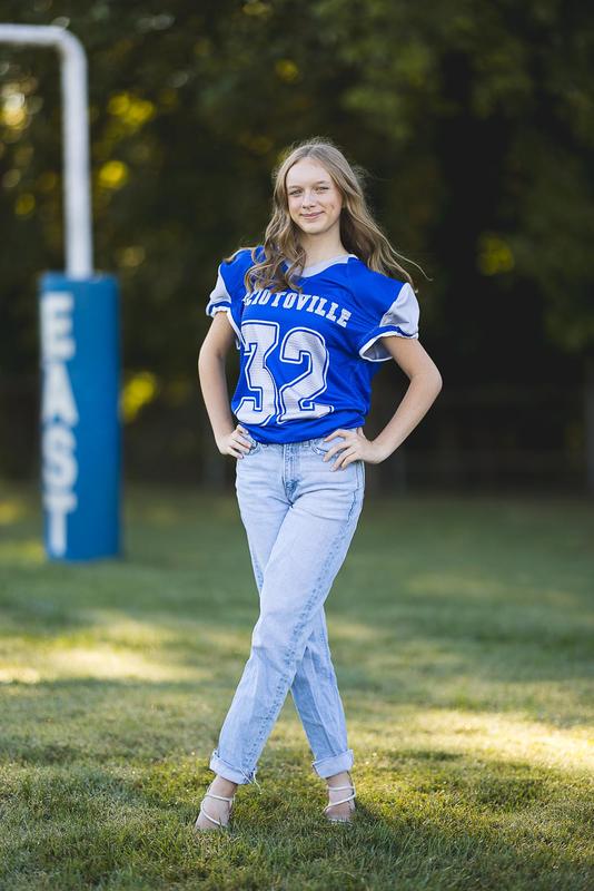 Freshman Attendant - Molly Tomlin