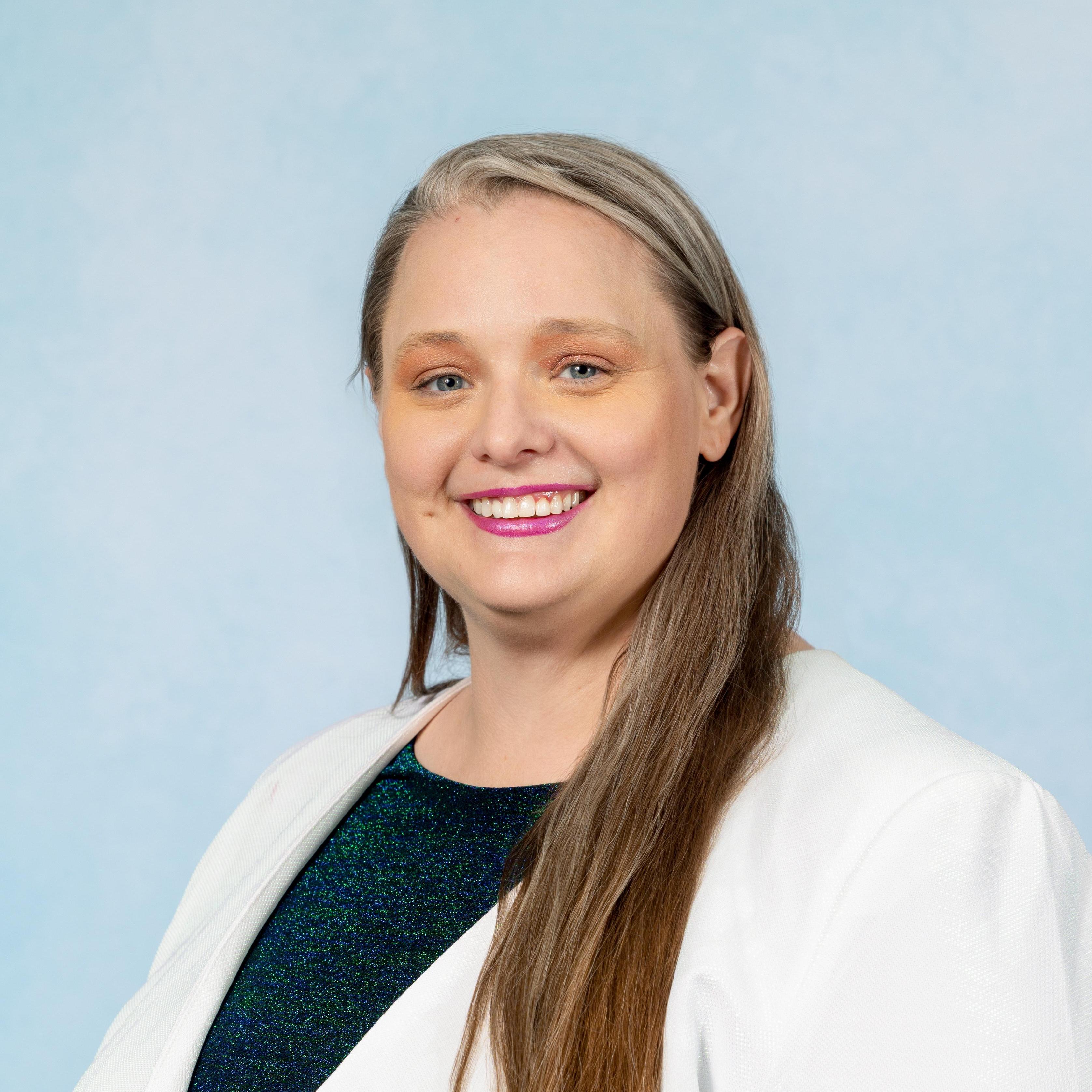 KellyLewis's Profile Photo