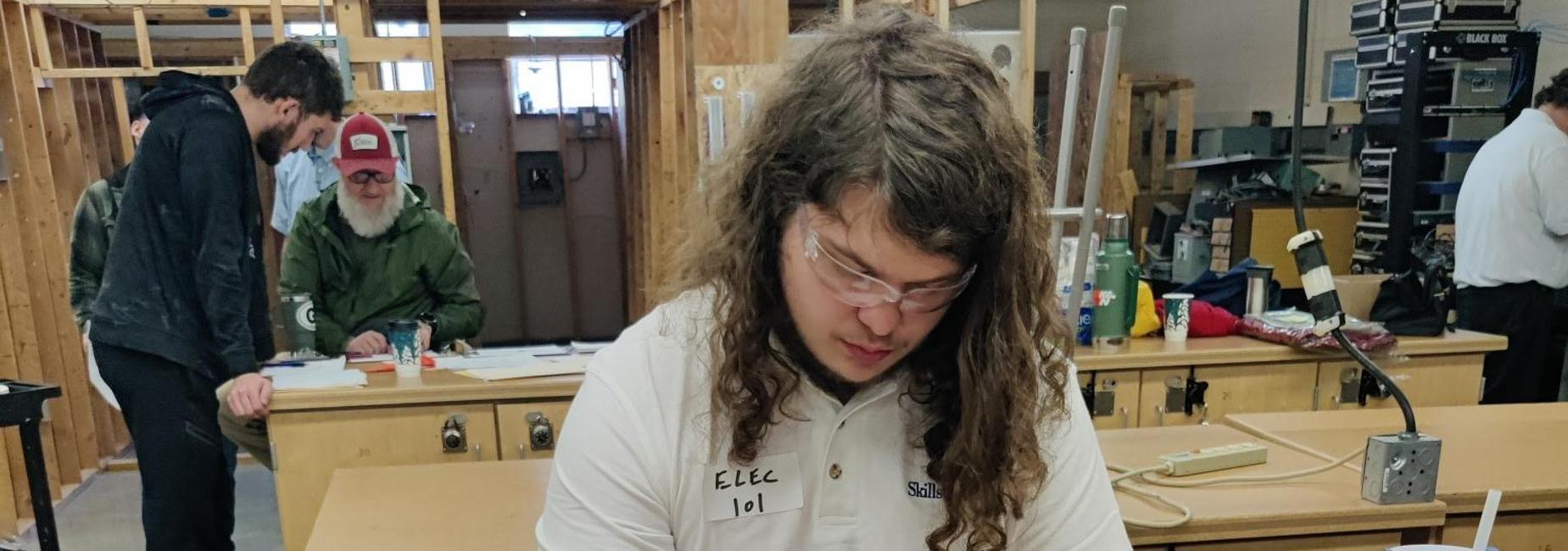 student learning about electricity at SCTC