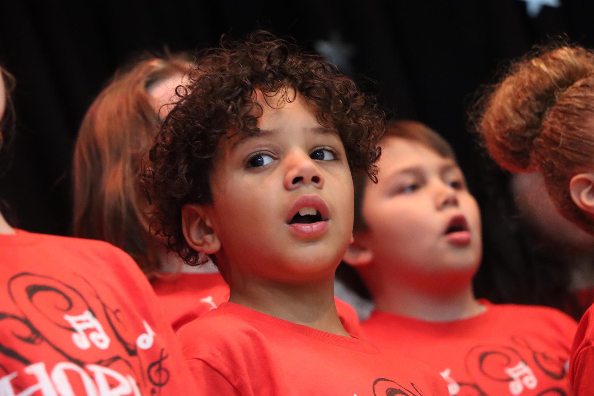 Chorus member