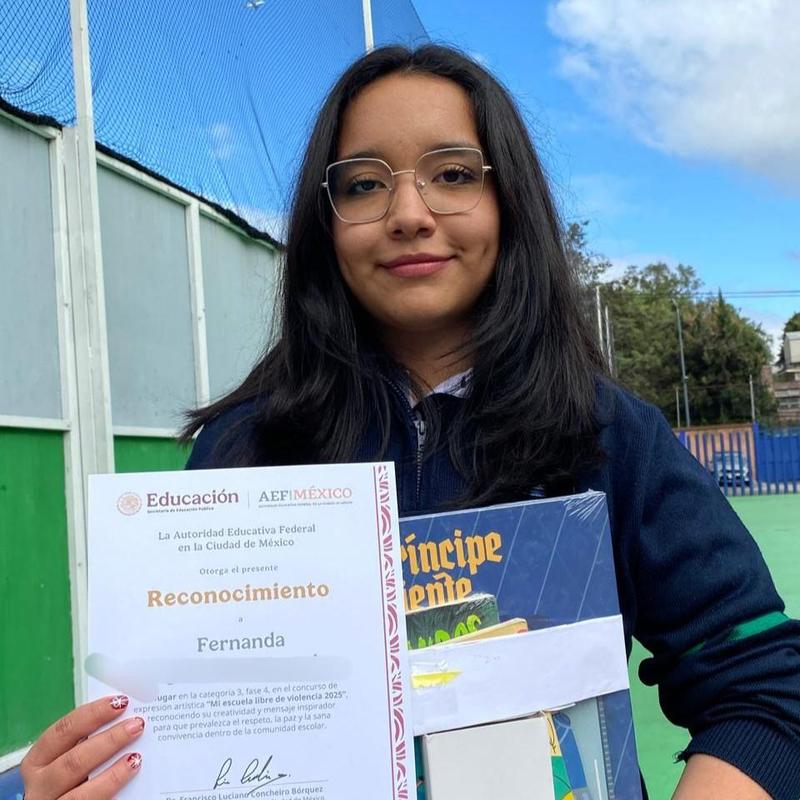 ¡Orgullo CEAM! Fernanda triunfa en el concurso "Mi escuela libre de violencia"