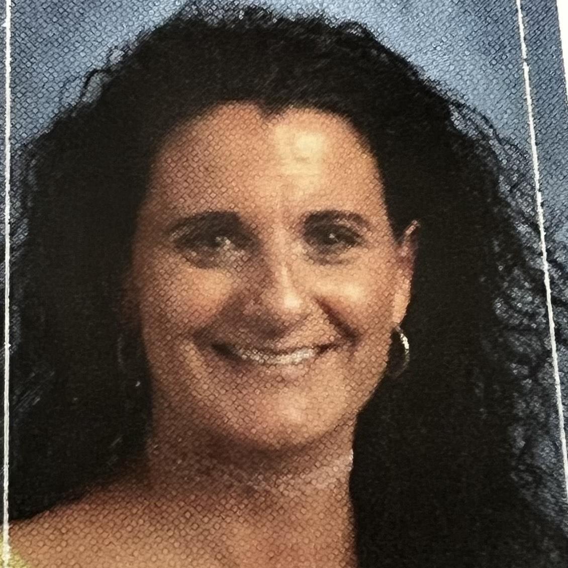 SuzieCuster's Profile Photo