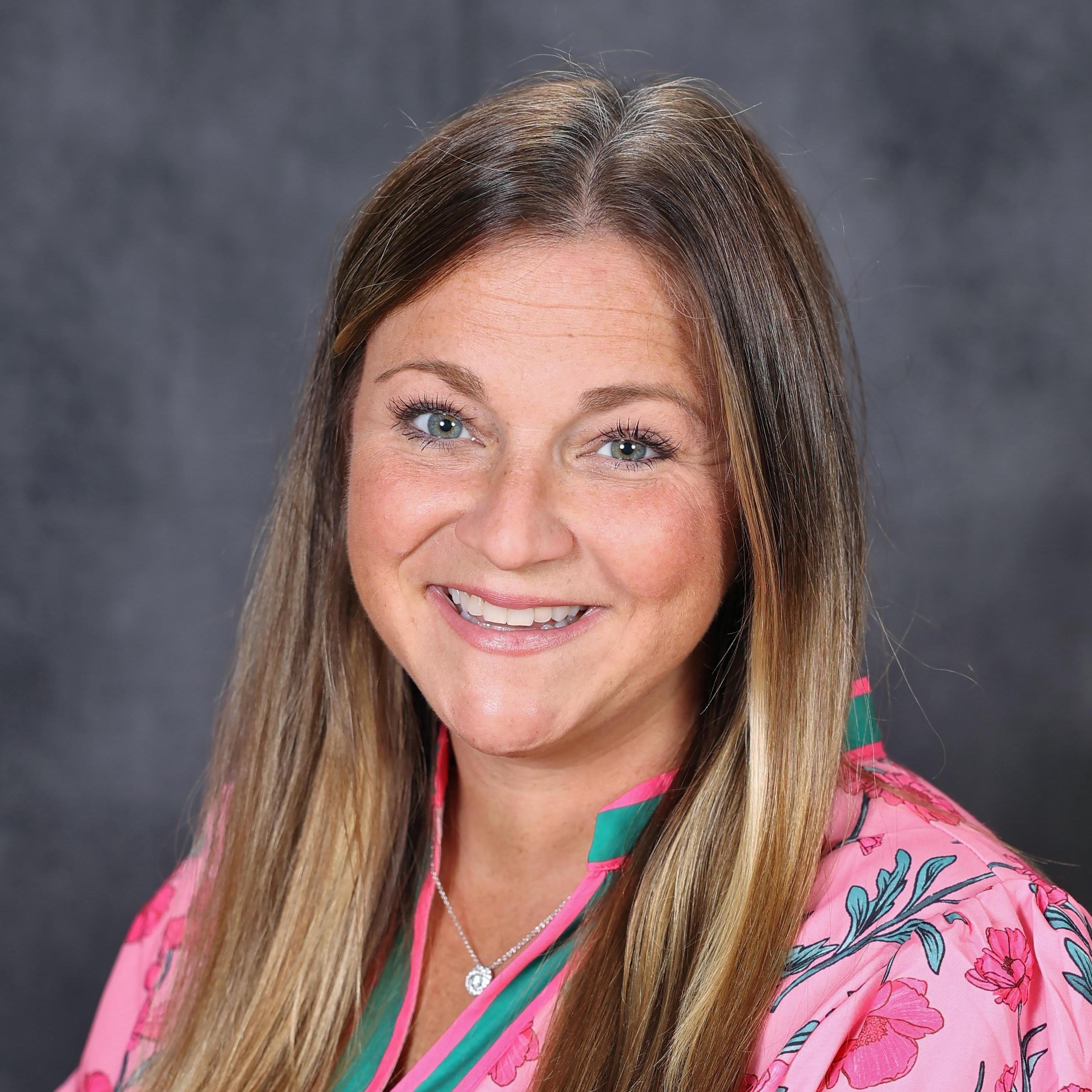 ChristineGraham's Profile Photo