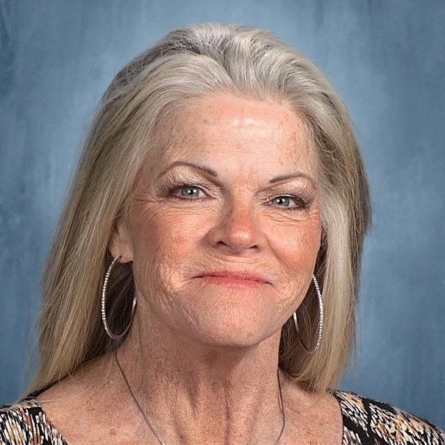 JulieBakke's Profile Photo