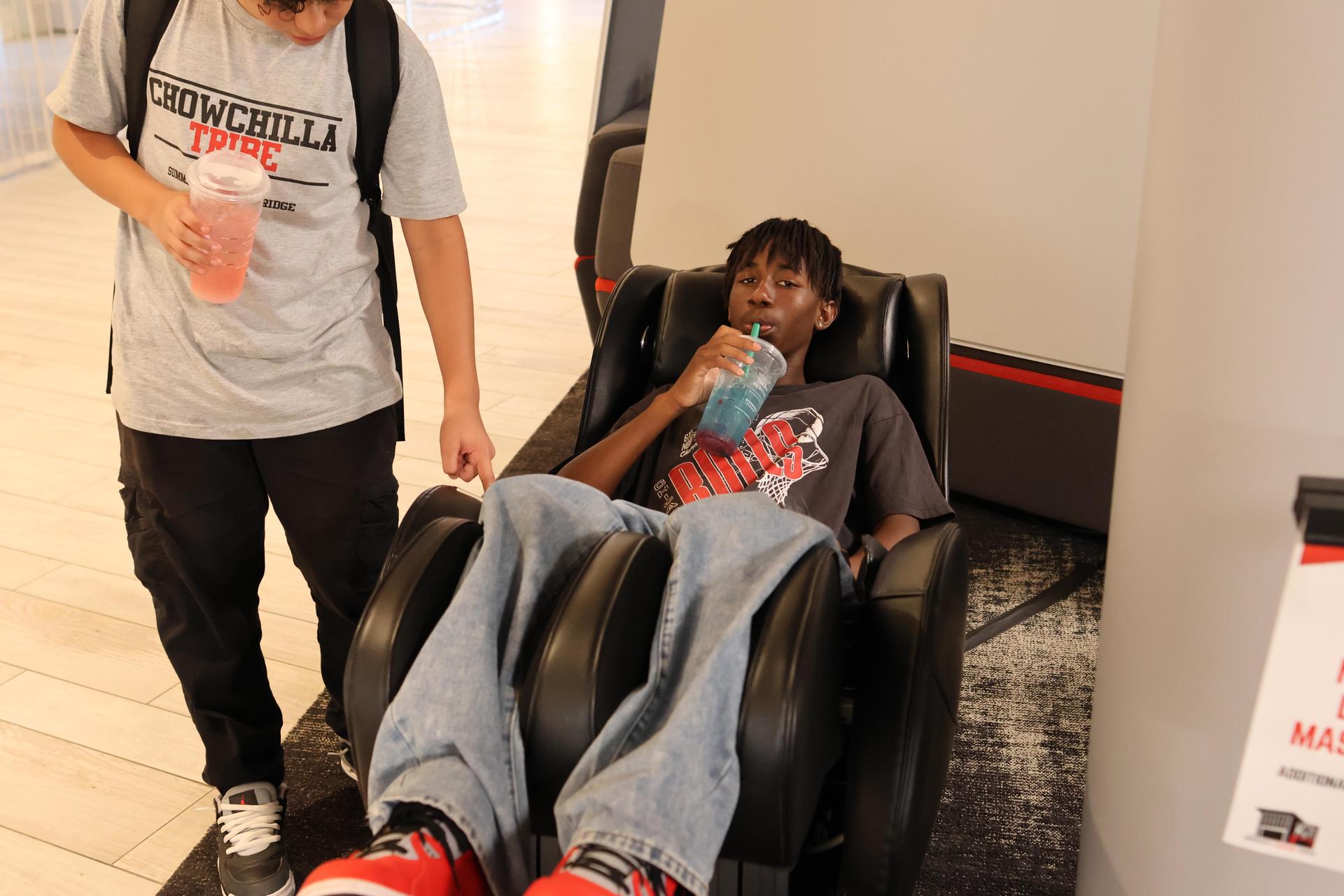 freshmen and staff participating in the summer bridge program