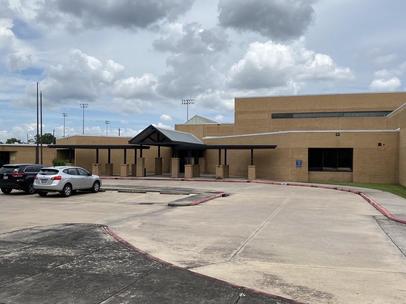 Previous middle school building receives new name Sheldon Education