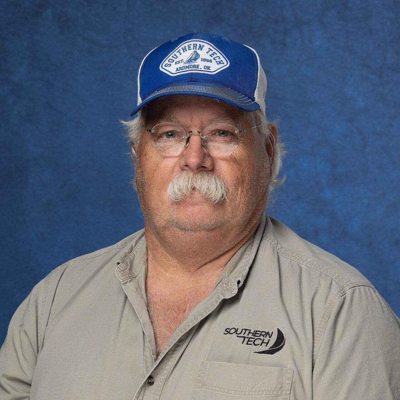 KennethThompson's Profile Photo