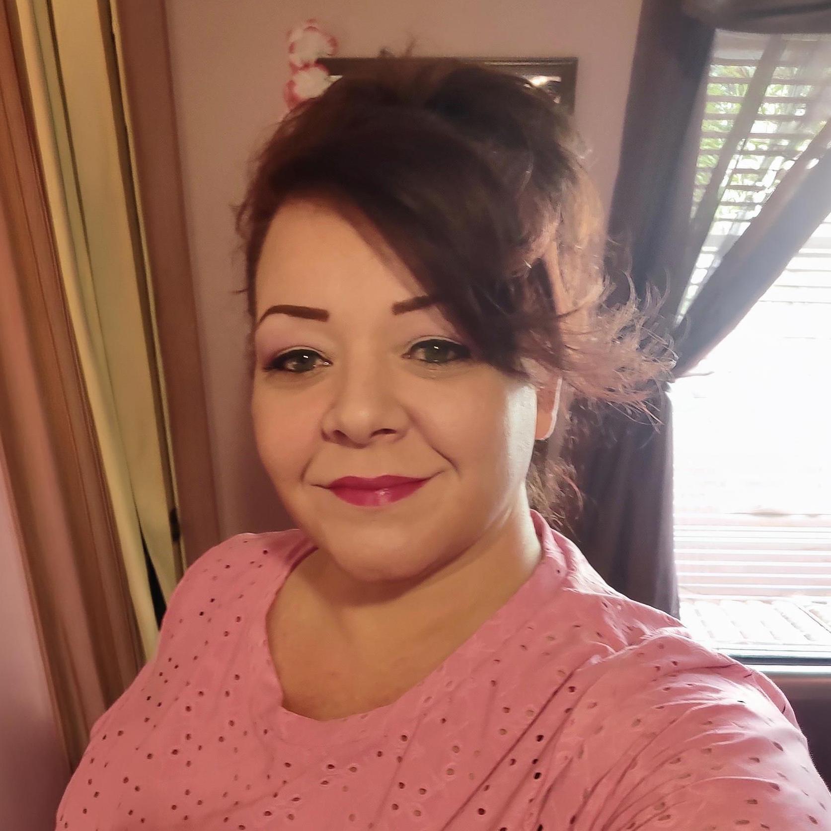 DanielleGonzales's Profile Photo