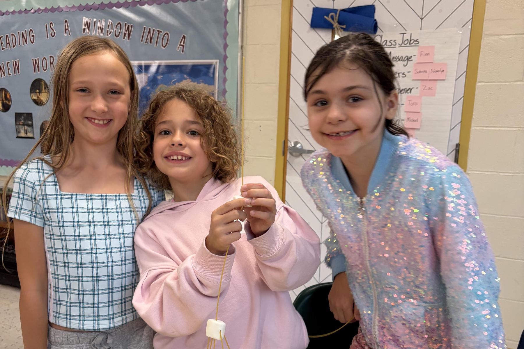 4th grade students working