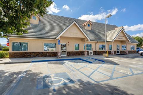 Picture of San Jacinto Public Library Exterior, sourced from website 12/13/2022