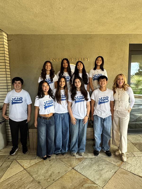 Fulton ASB students and Principal Salberg at City Hall