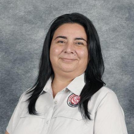 MirnaAviles's Profile Photo