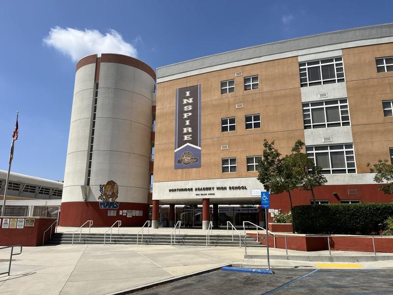 Picture of front of school