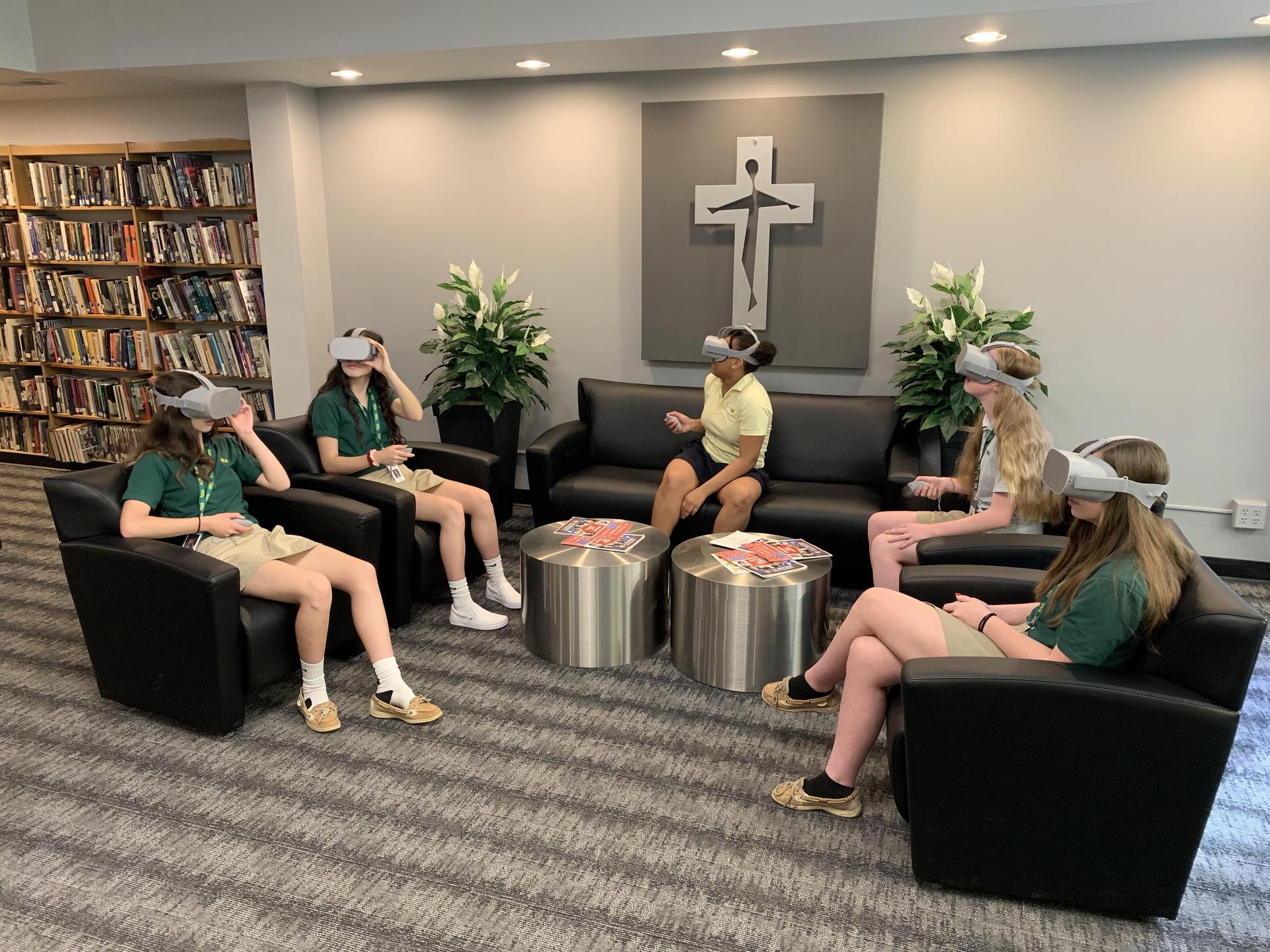 World Cultures students visit Mecca by way of virtual reality
