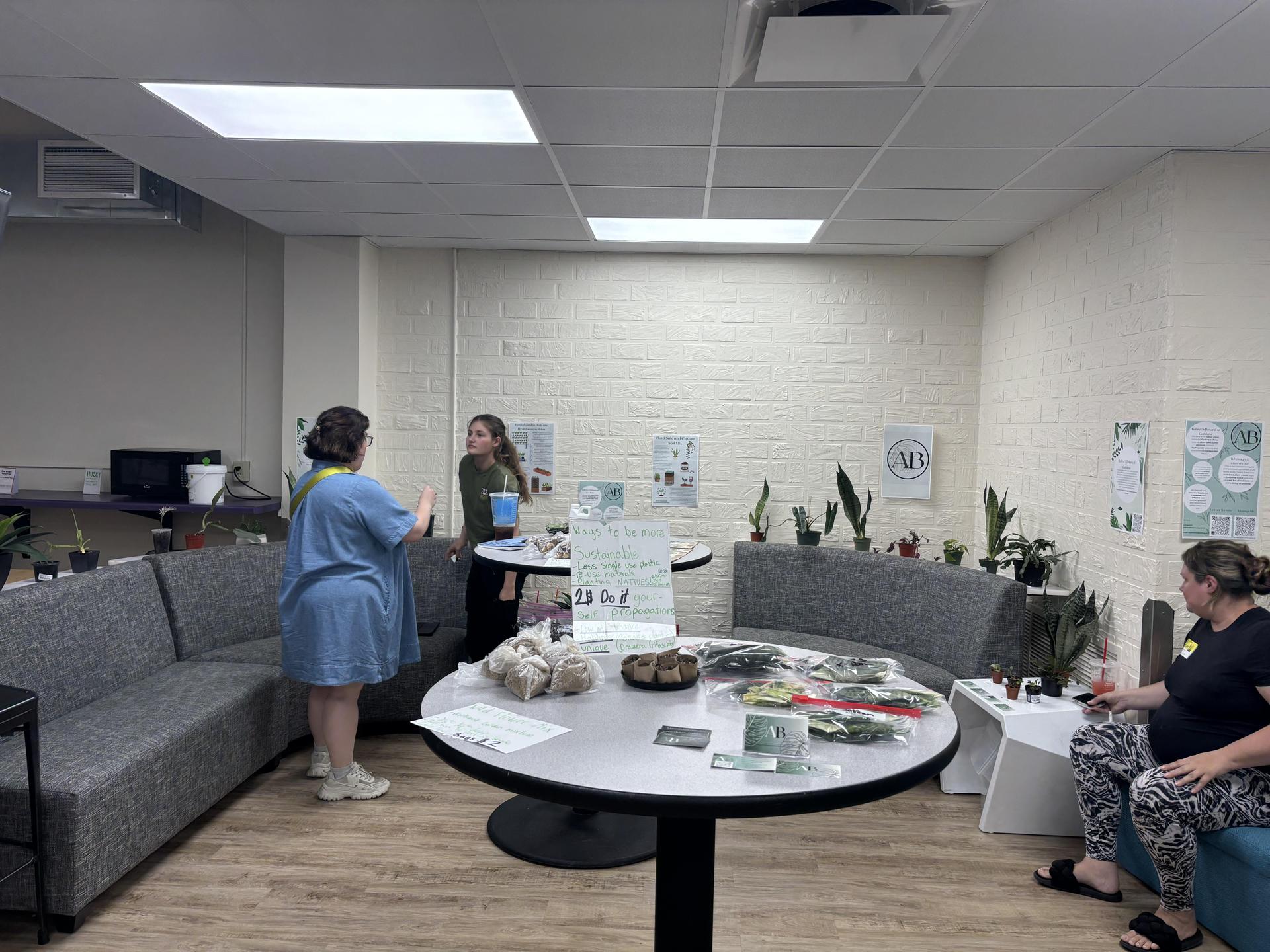 Aubree's Plant Business