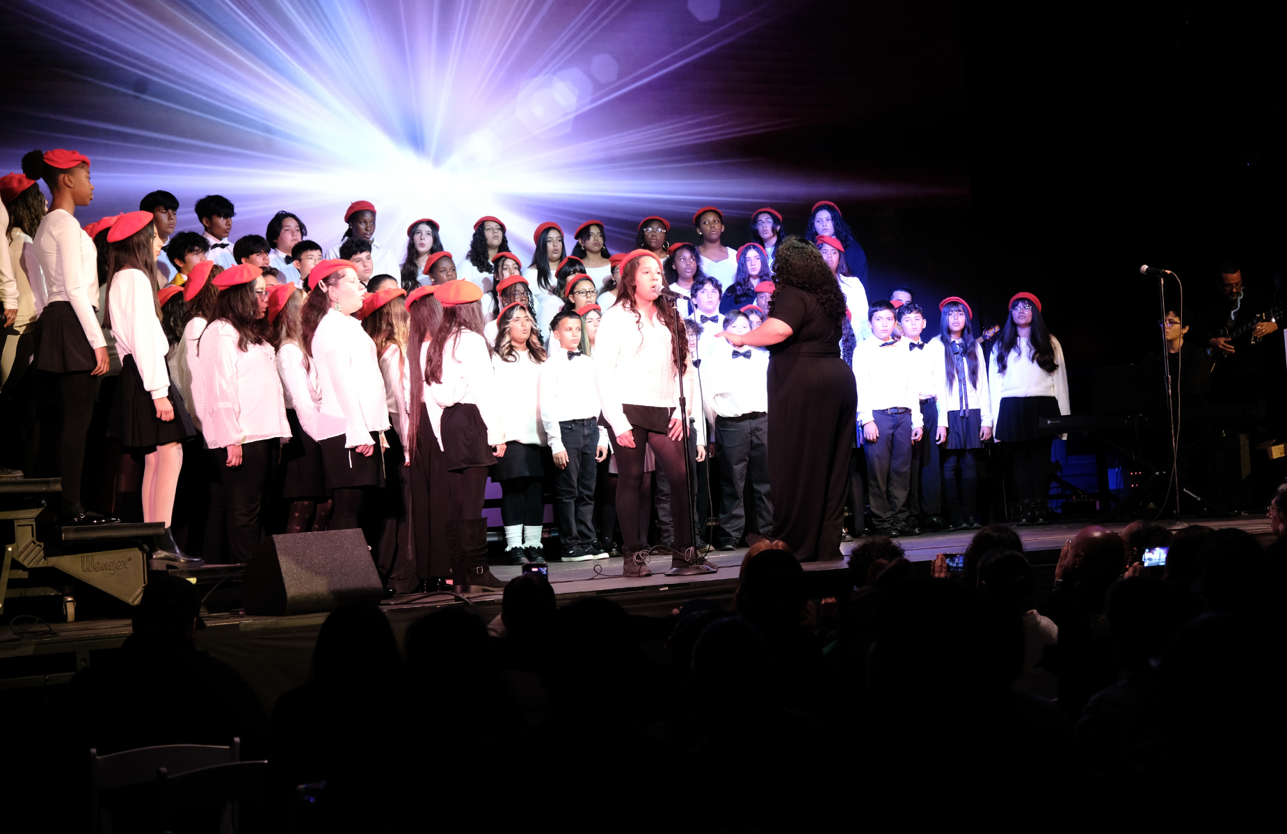 Choir performs Holiday Show at the Cathedral at the union