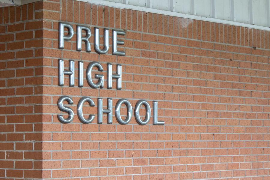 Prue Public Schools