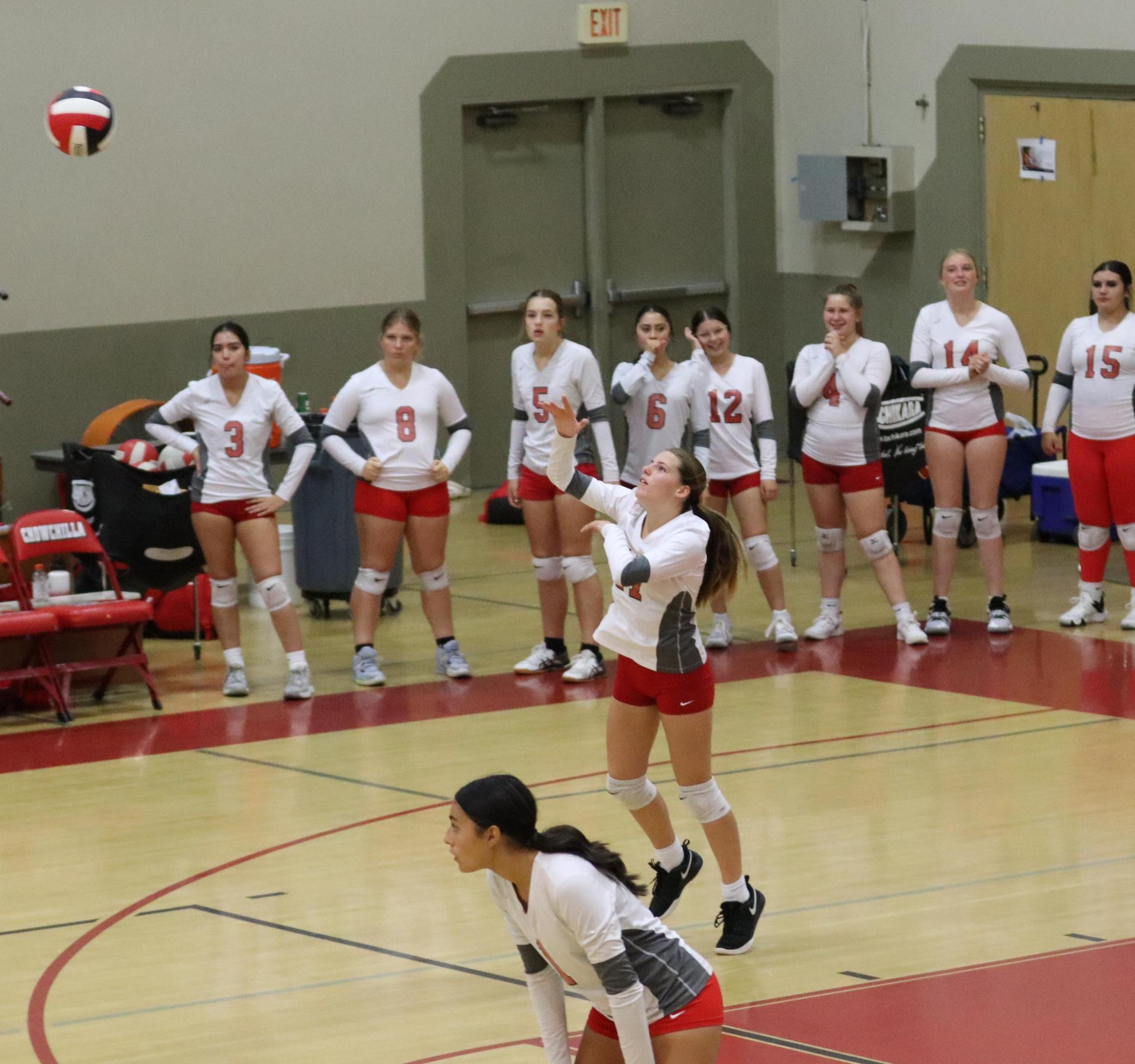 junior varsity girls playing volleyball against Yosemite