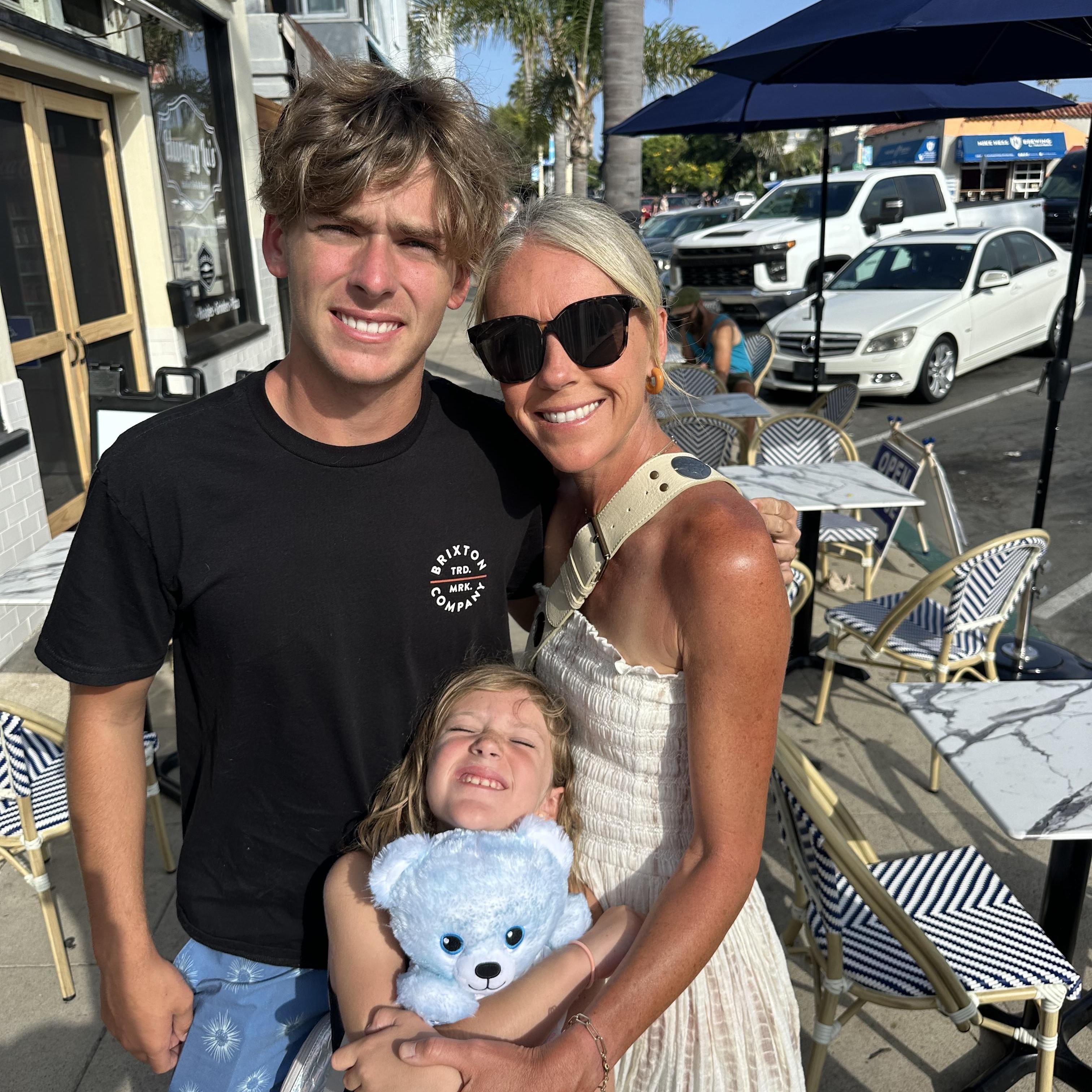 LauraViss's Profile Photo