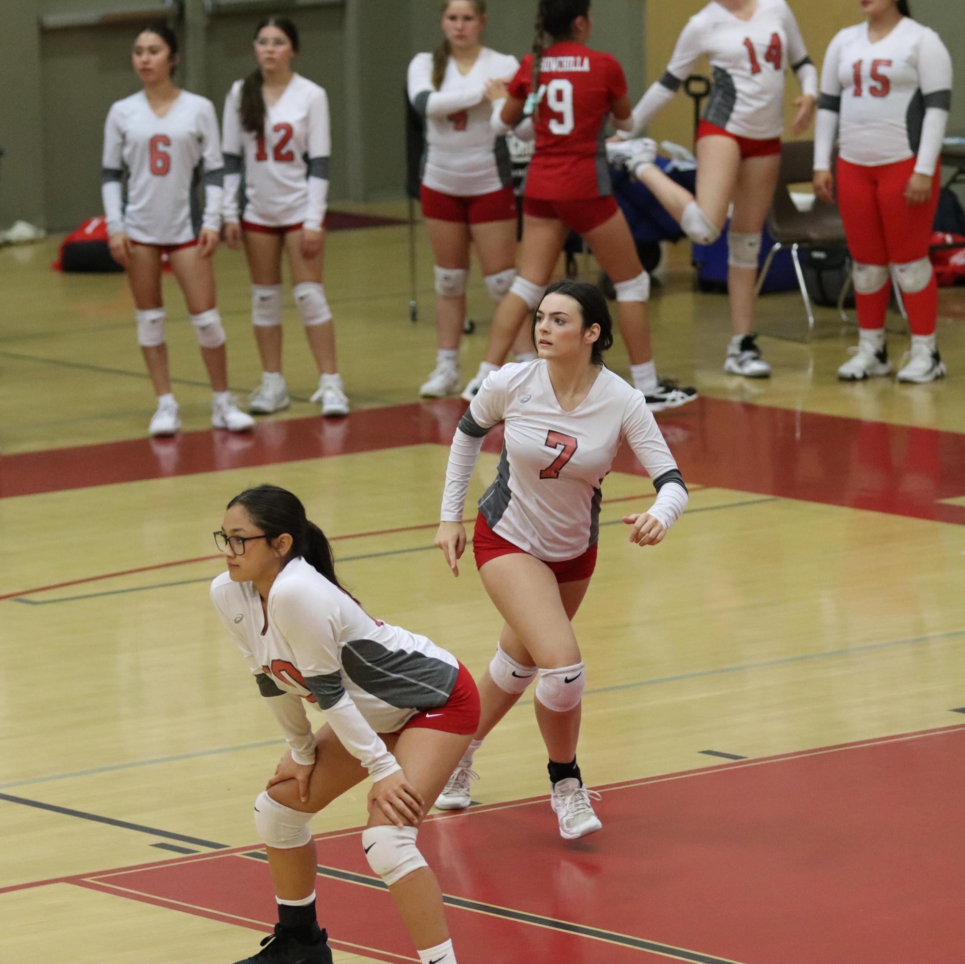 junior varsity girls playing volleyball against Yosemite