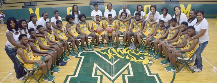 MHS Varsity Basketball Boys Team with their Moms 2019-2020