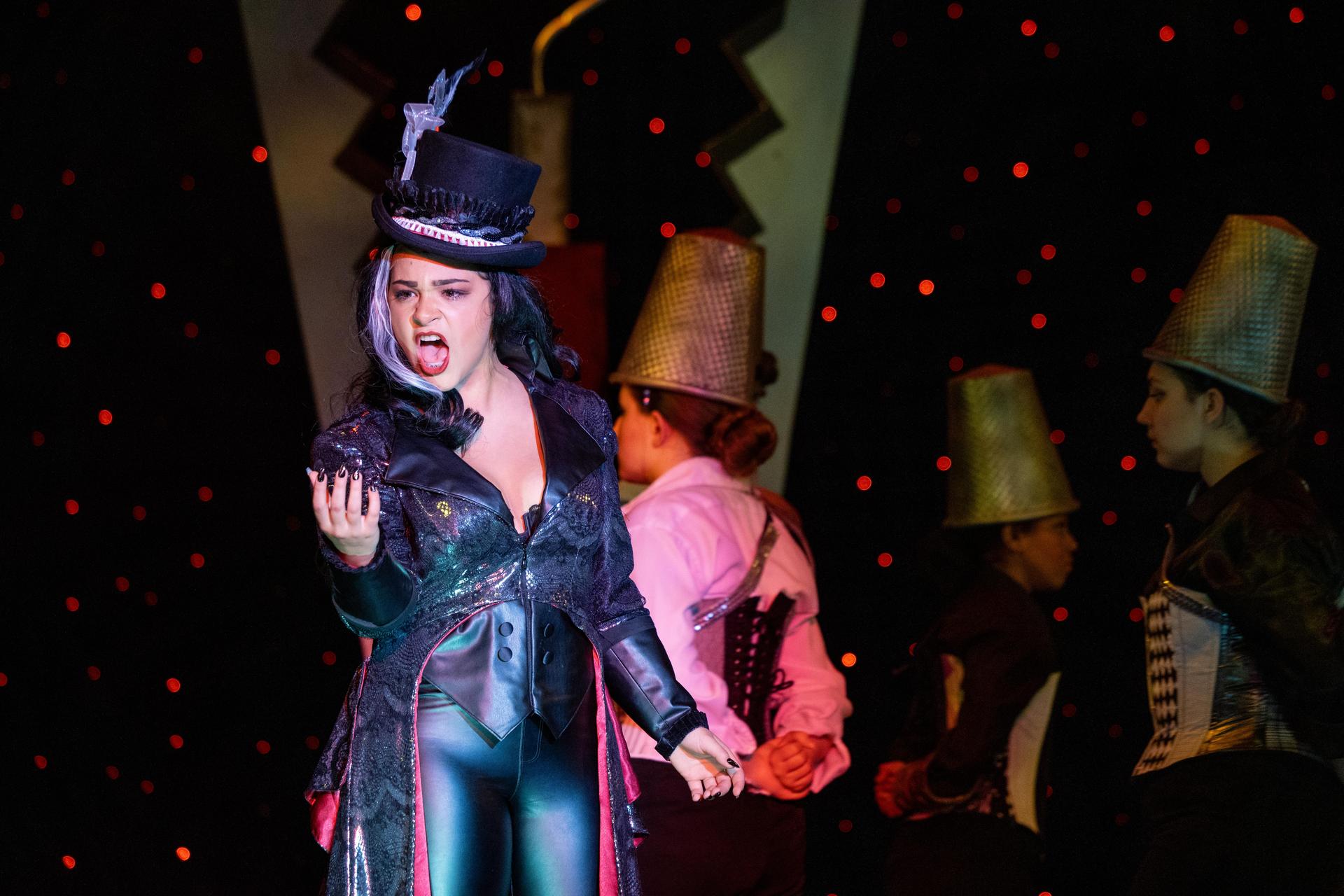 A scene from Wonderland