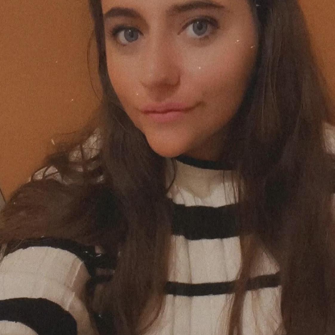 MadeleineJones's Profile Photo