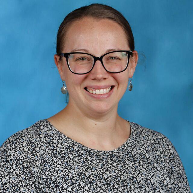 LindsayTietze's Profile Photo