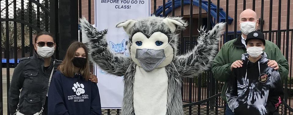 Mascot Welcome