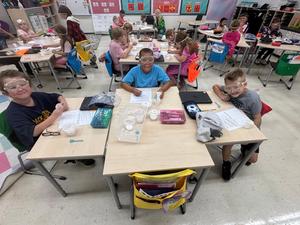 Elementary School engineers