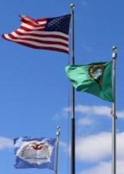 USA, Washington and Yakama Tribe flags
