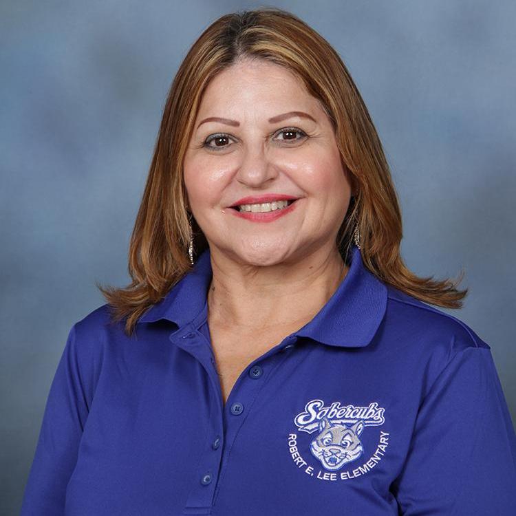 CeciliaRobledo's Profile Photo