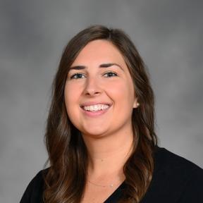 AlexandraJasinski's Profile Photo