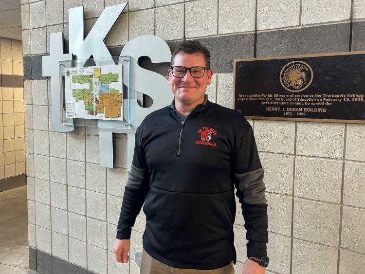 TKHS Assistant Principal Scott Szczepanek
