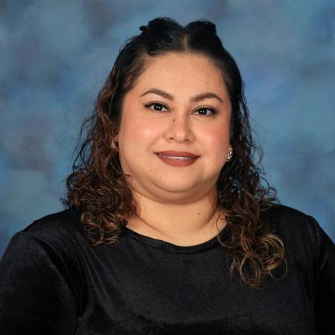 YvonneSalinas's Profile Photo