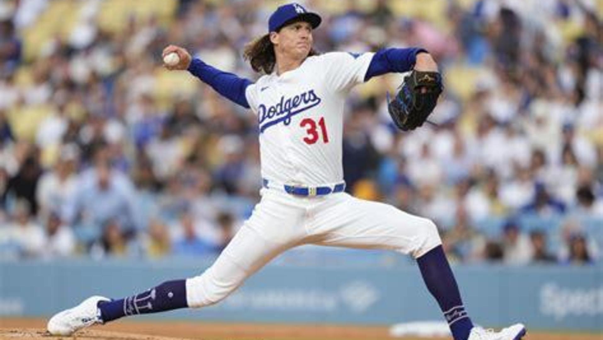 Tyler Glasnow pitching on the mound