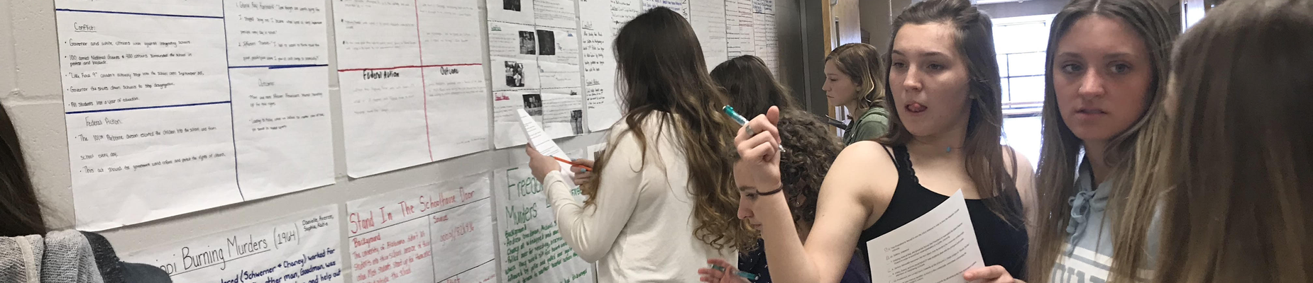 HS students 'Gallery of Action'