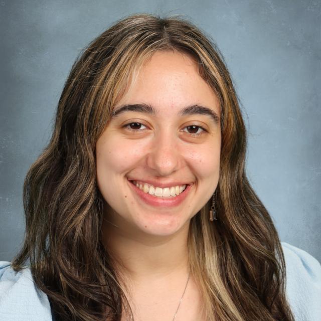 IsabelYakoubek's Profile Photo