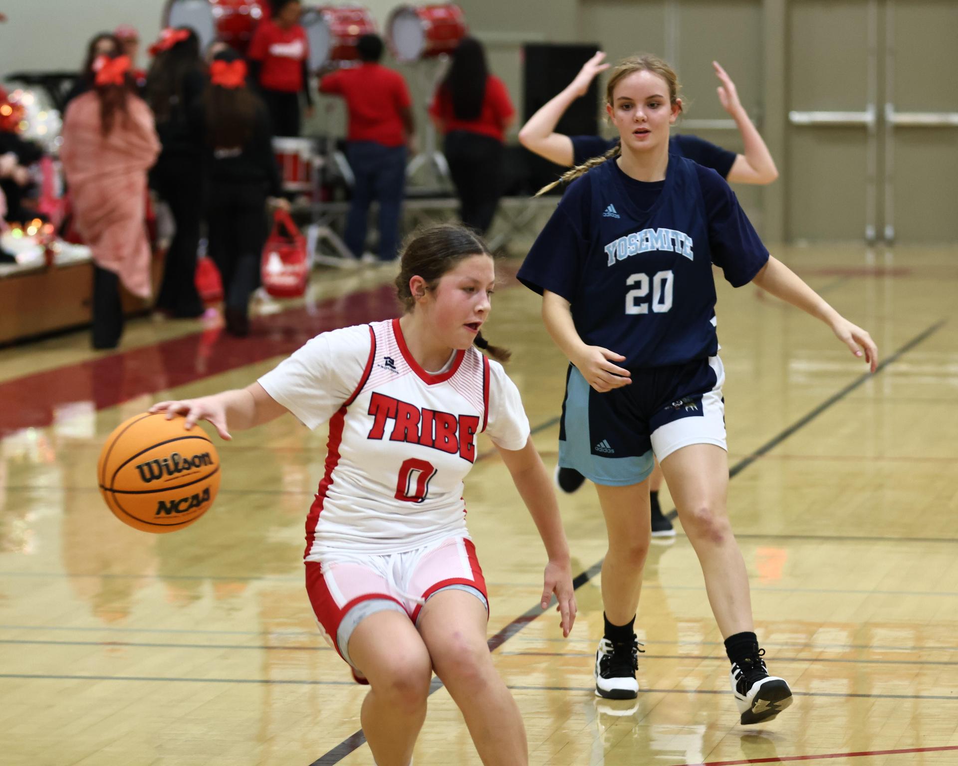 varsity girls playing against yosemite