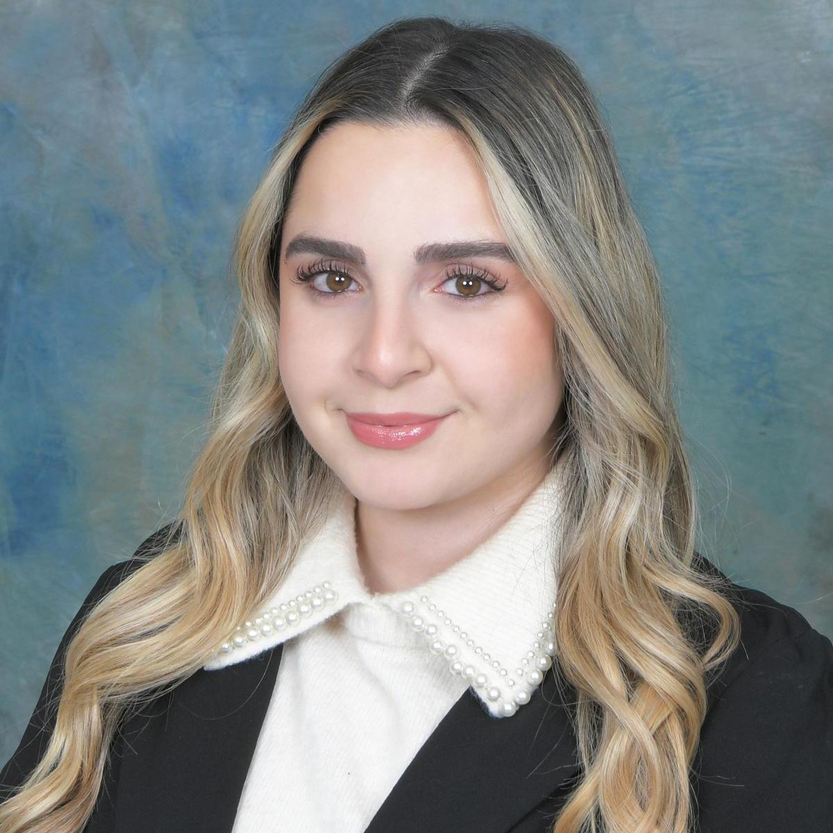 IsabellaTifranian's Profile Photo