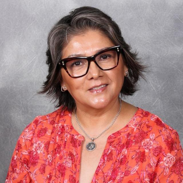 ElizabethHuazano's Profile Photo