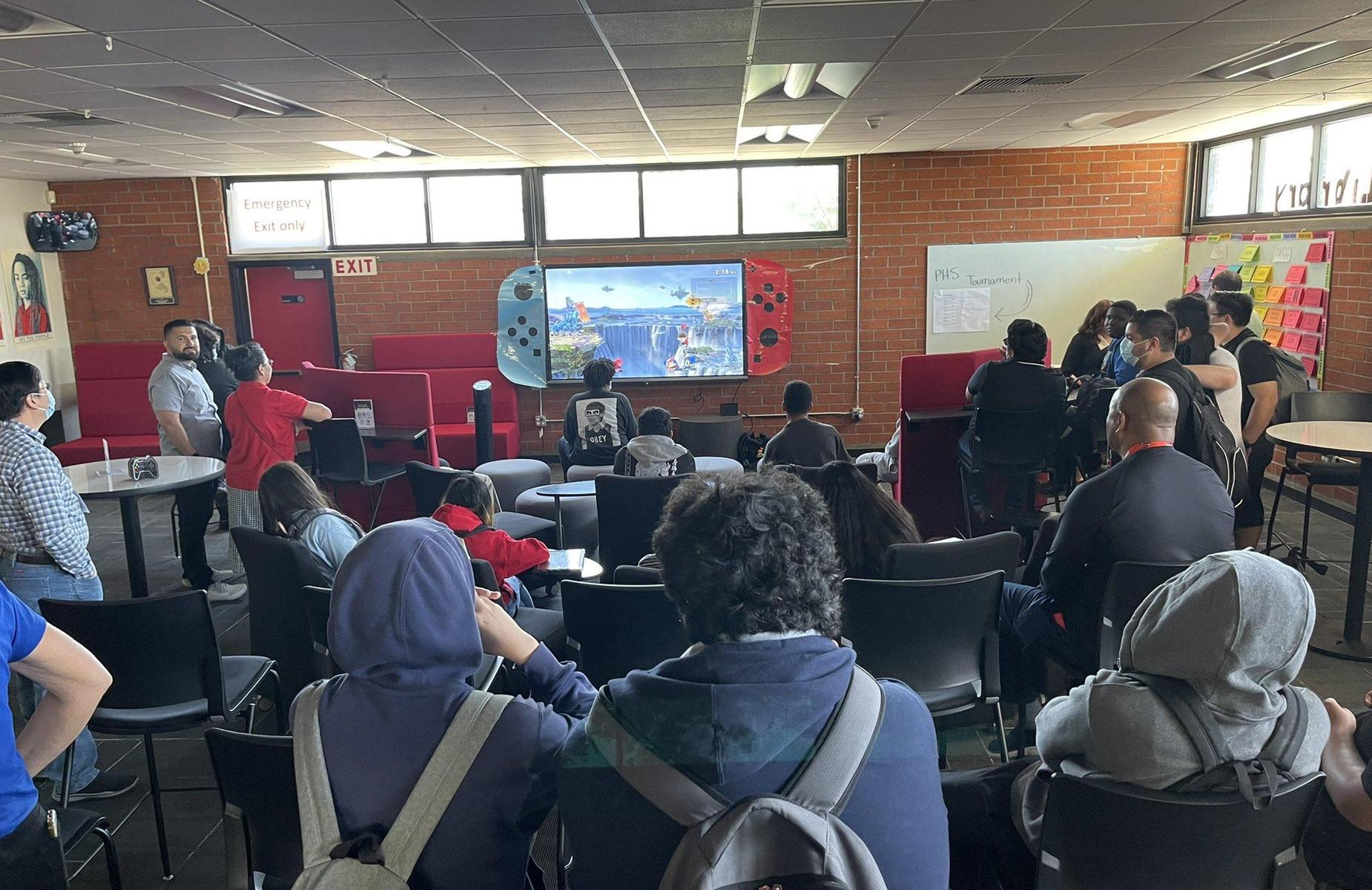 Students compete in gaming program