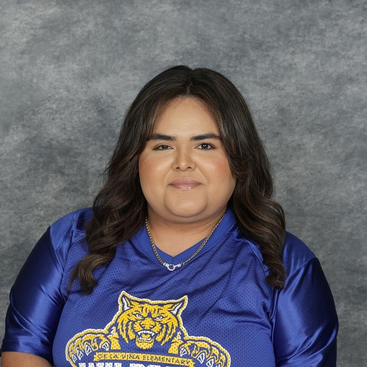 AlexandraParedes's Profile Photo