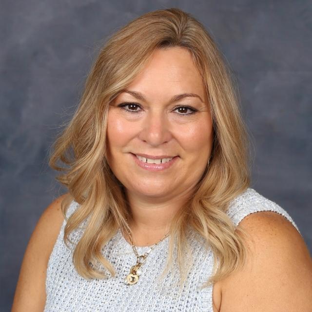 RhondaCorreia's Profile Photo