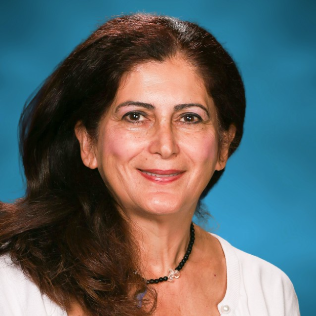 LindaYakzan's Profile Photo