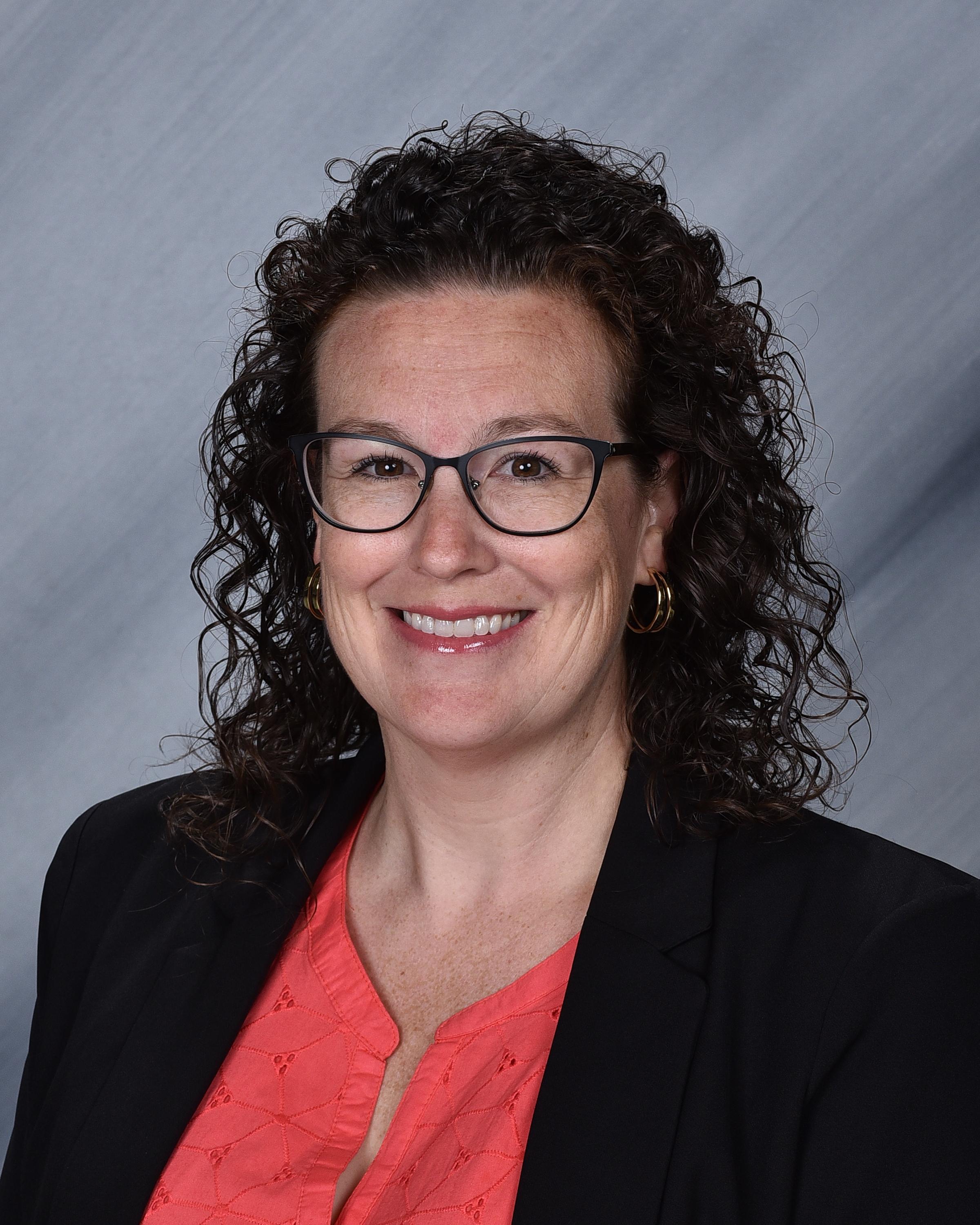 dr-schilling-named-finalist-for-paemst-award-holy-cross-school